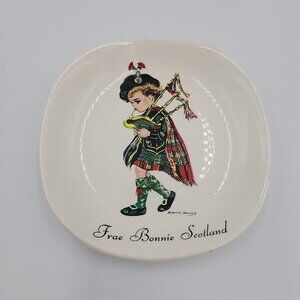 Vintage JH Weatherby & Sons Scottish Plate Brownie Downing Ceramic 5” Bagpipes